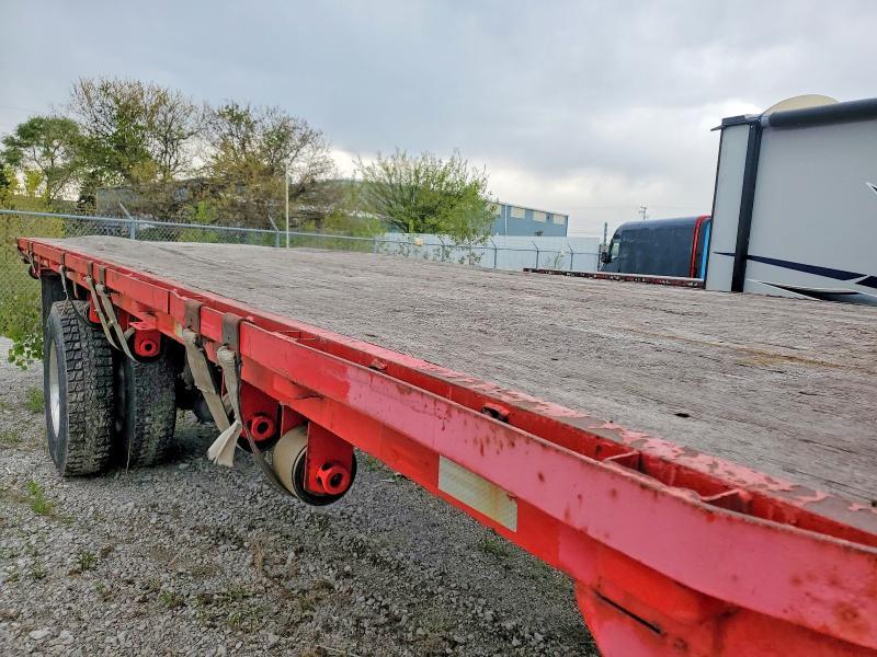 2003 Peterbilt 330 Flatbed Truck