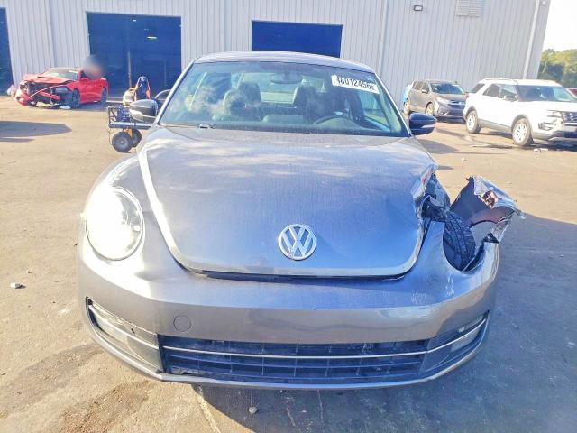 2012 Volkswagen Beetle Turbo