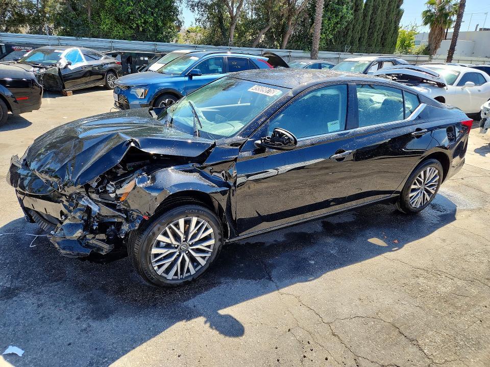 2026 Nissan Altima sv