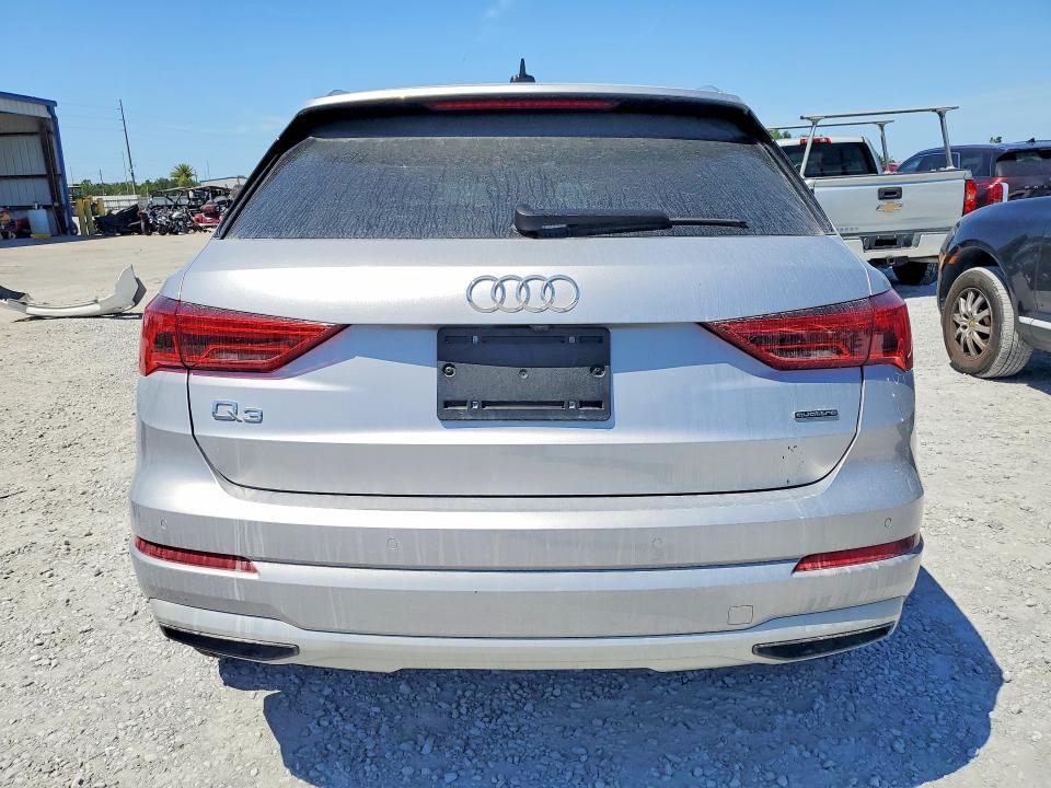 2022 Audi Q3 Premium Plus 40