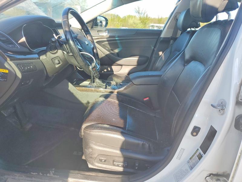 2014 KIA Cadenza Premium