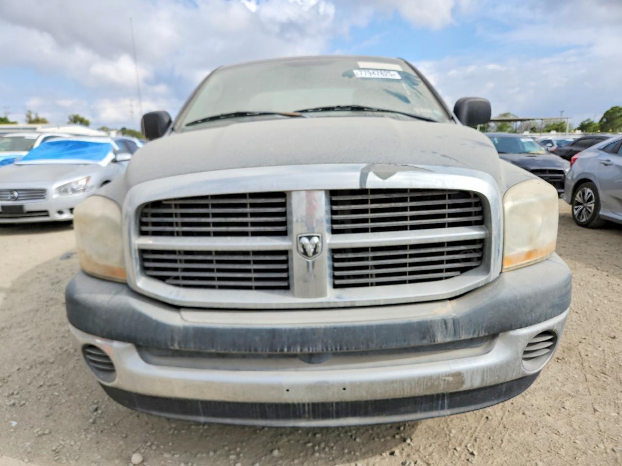 2006 Dodge RAM 1500 ST