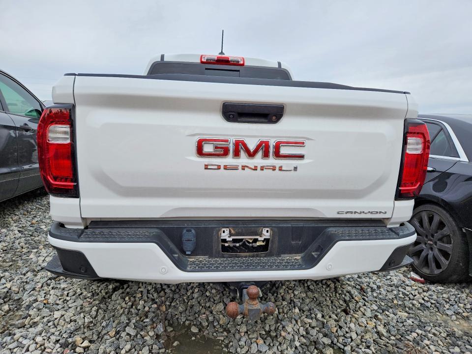 2024 GMC Canyon Denali