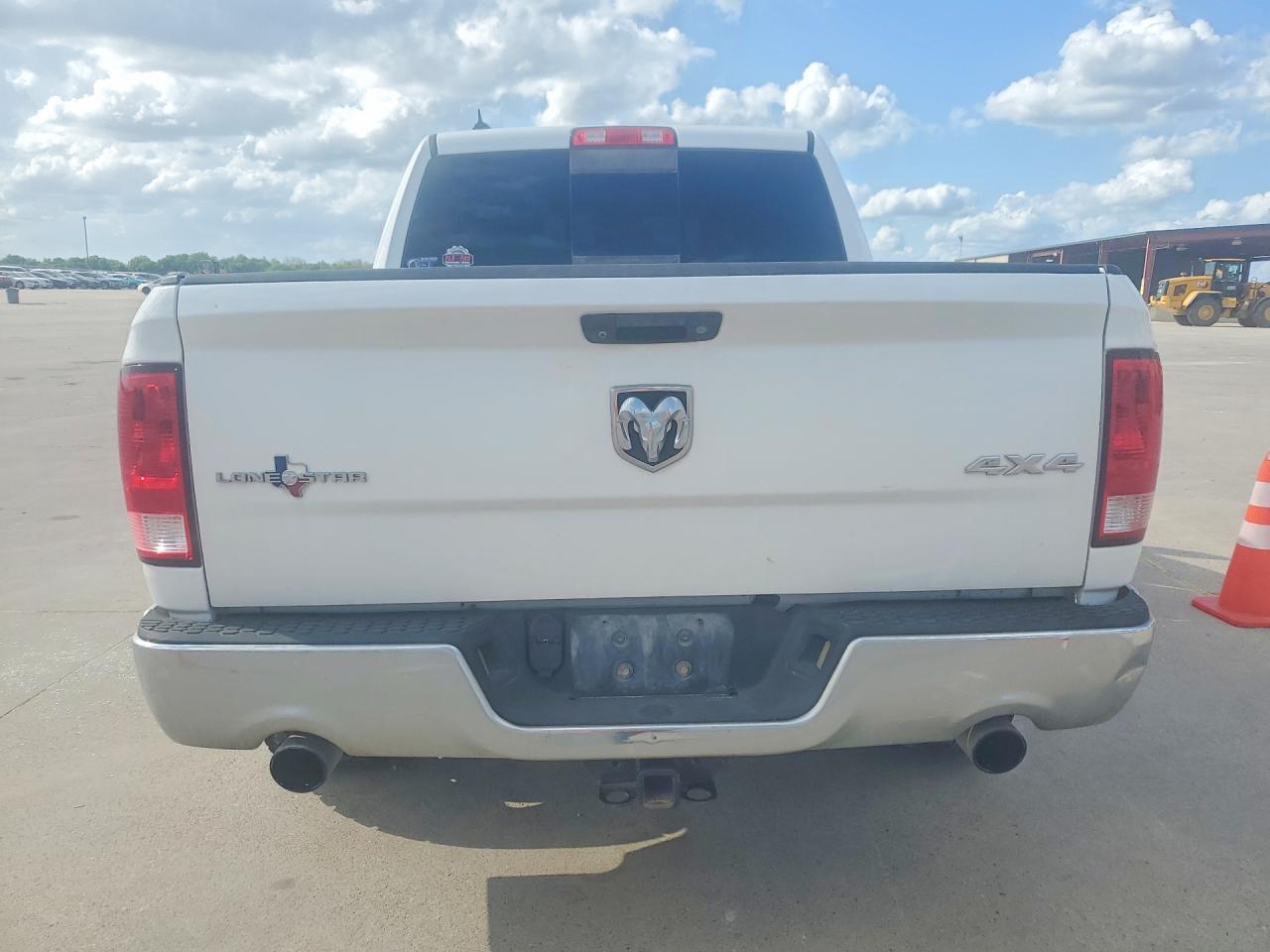 2015 Dodge RAM 1500 SLT