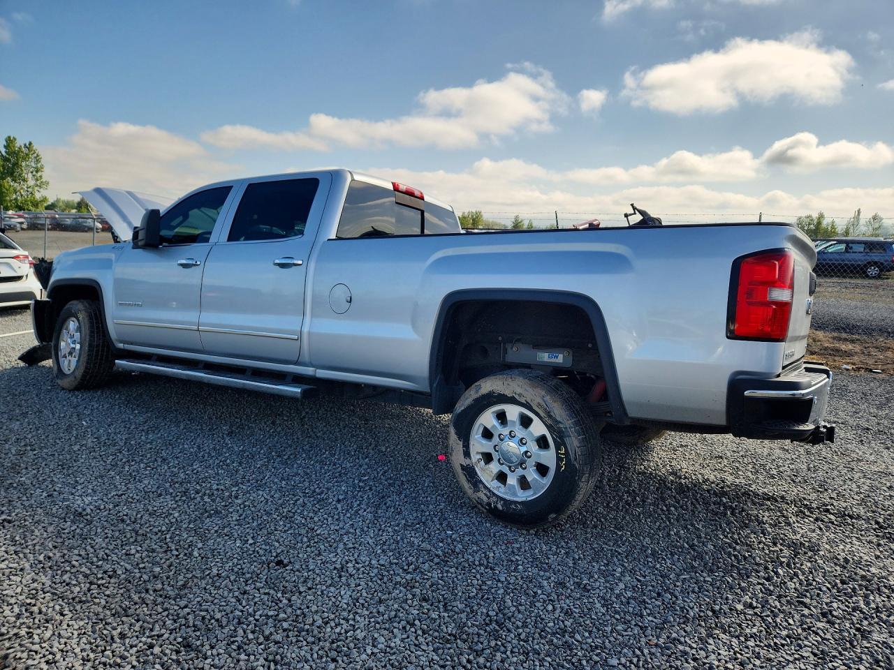 2015 GMC Sierra K2500 SLT