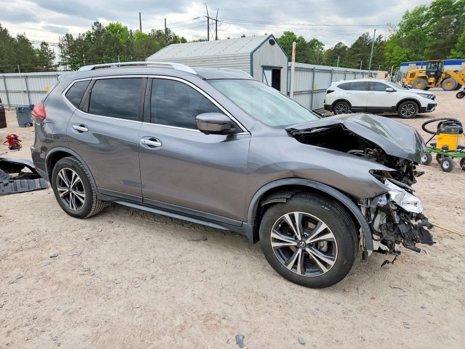 2019 Nissan Rogue sv