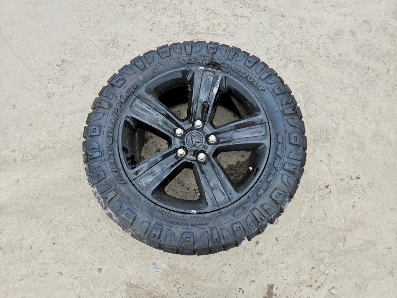 2024 Dodge RAM 1500 Classic SLT