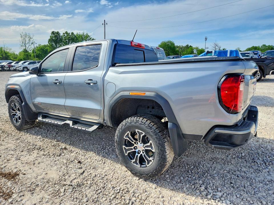 2024 GMC Canyon AT4
