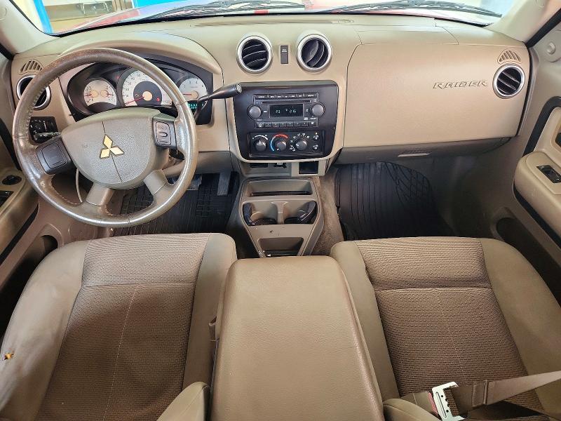 2006 Mitsubishi Raider Durocross