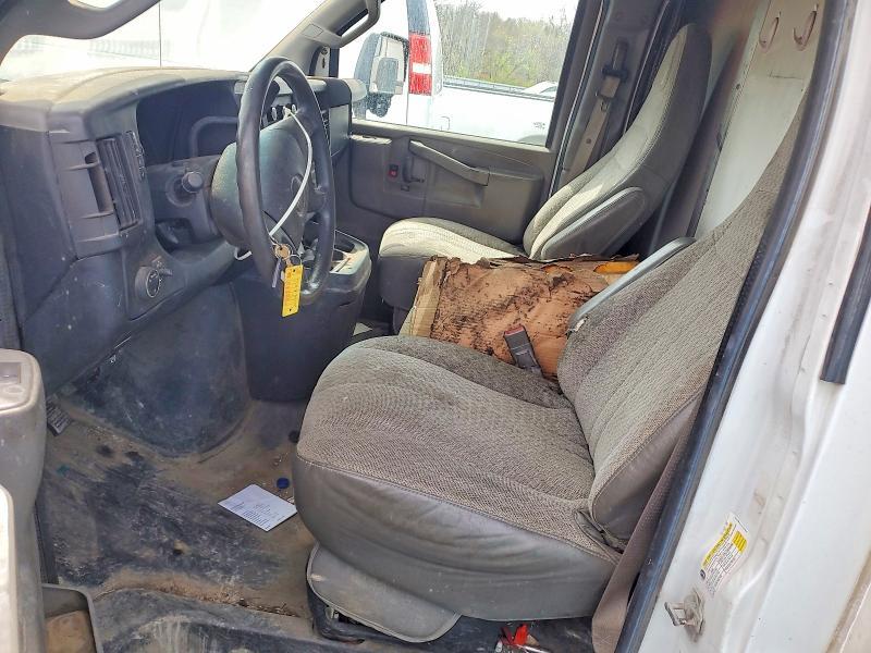 2017 GMC Savana Delivery Truck