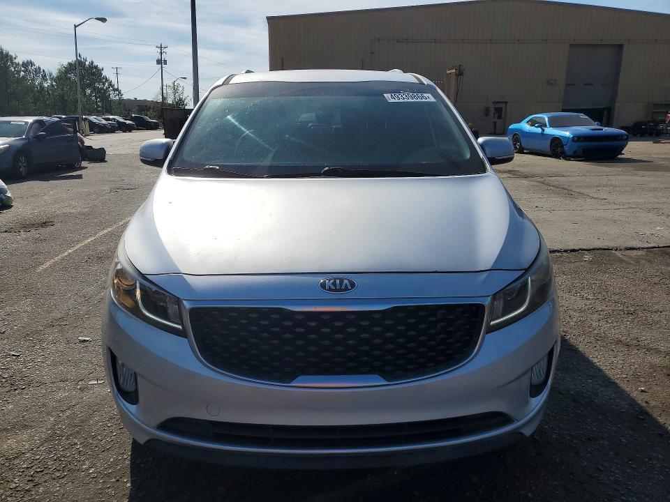 2015 KIA Sedona sx