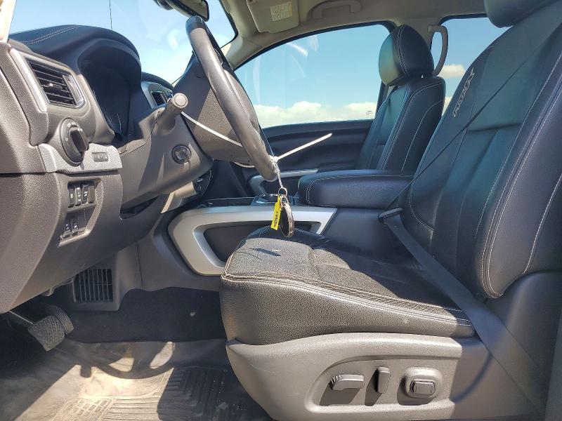 2017 Nissan Titan xd Pro-4x