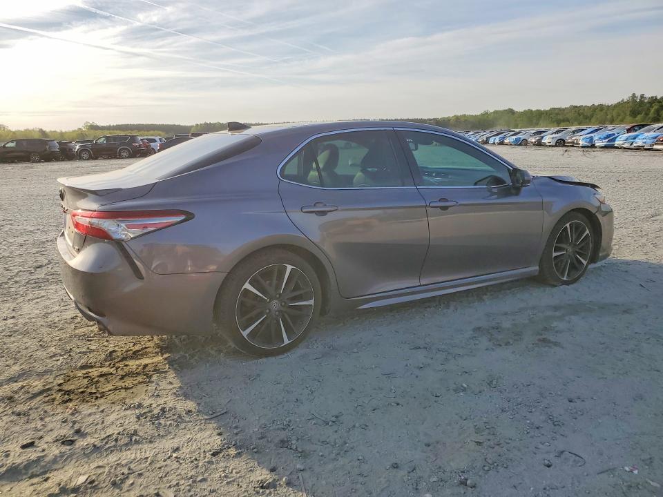 2019 Toyota Camry xse V6