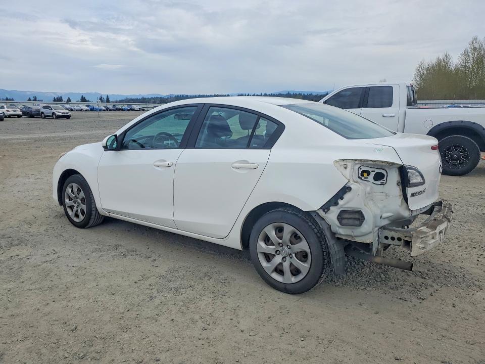 2013 Mazda 3 I
