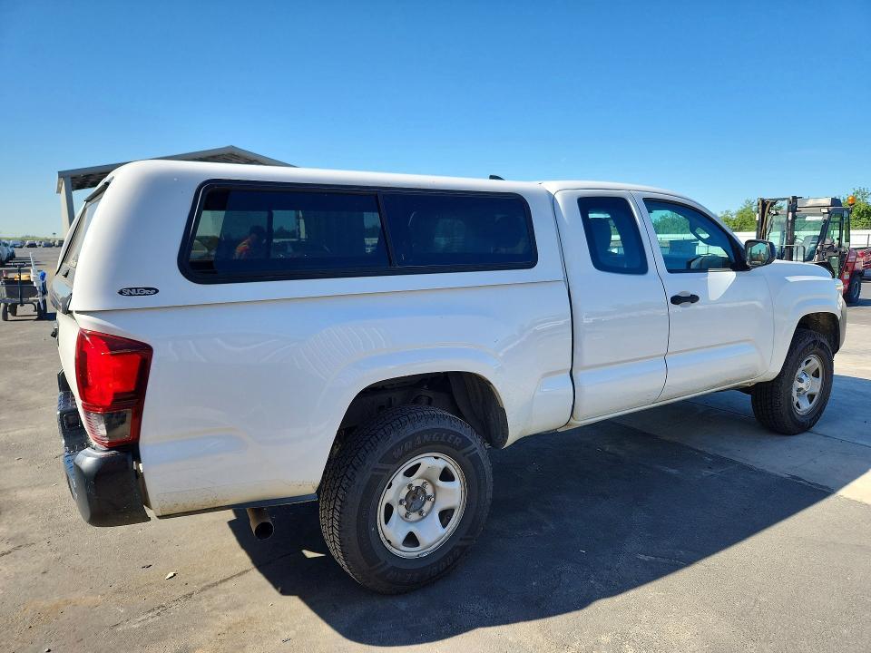 2018 Toyota Tacoma SR