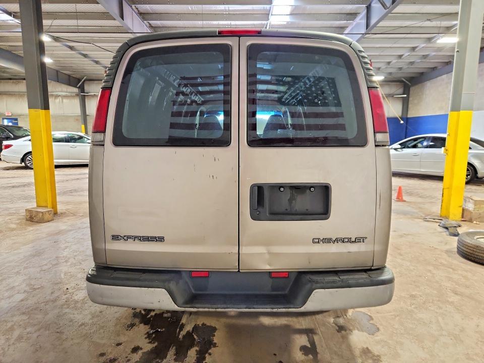 2002 Chevrolet Express G3500