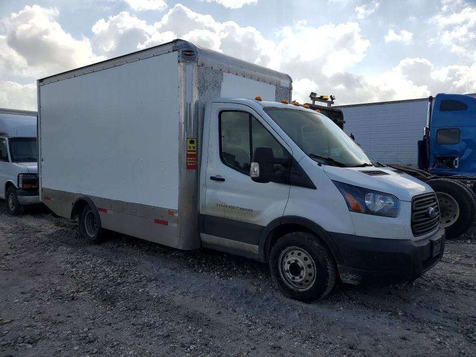 2019 Ford Transit BOX Truck