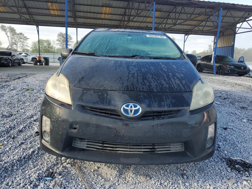 2010 Toyota Prius iii