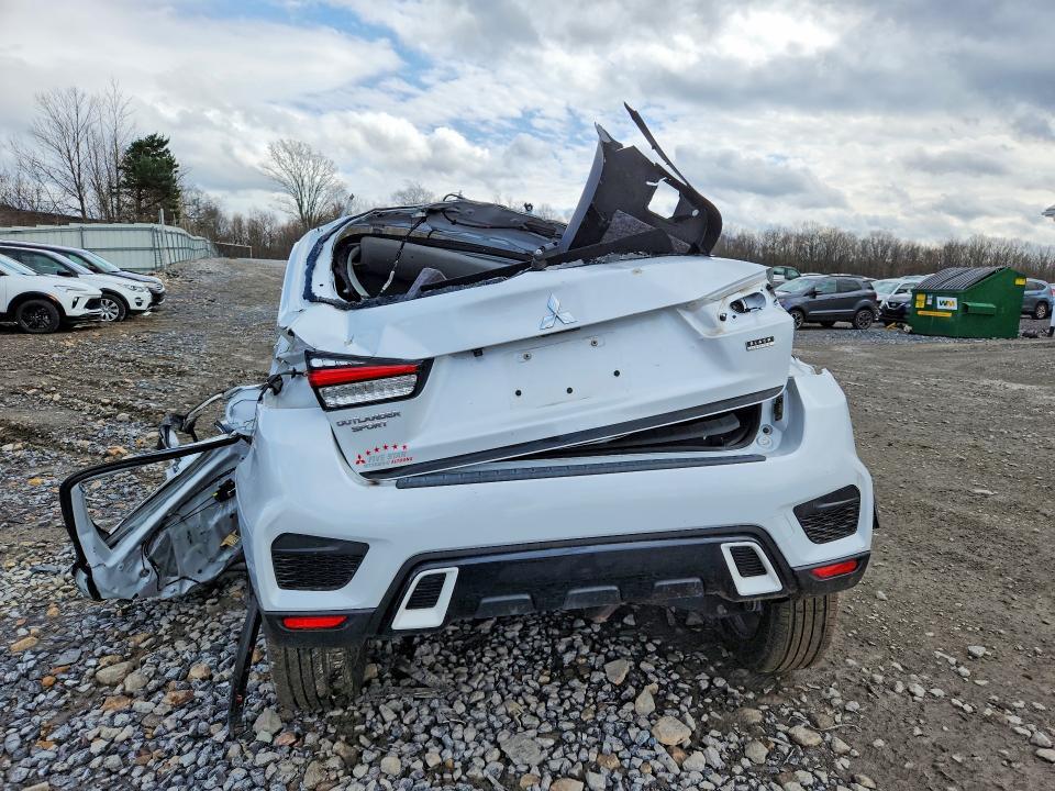 2022 Mitsubishi Outlander Sport es