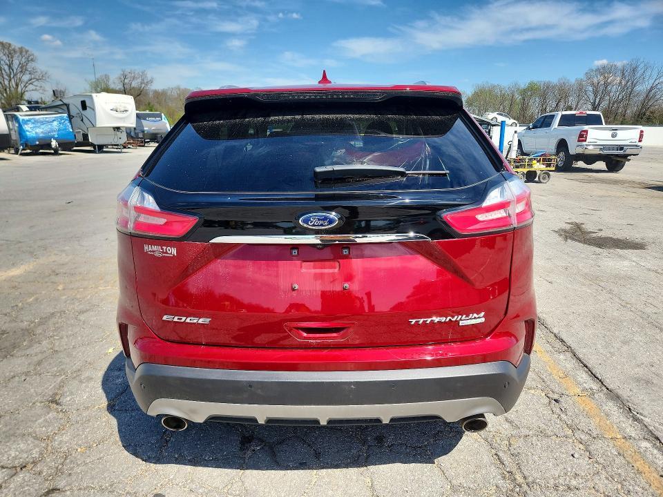 2019 Ford Edge Titanium