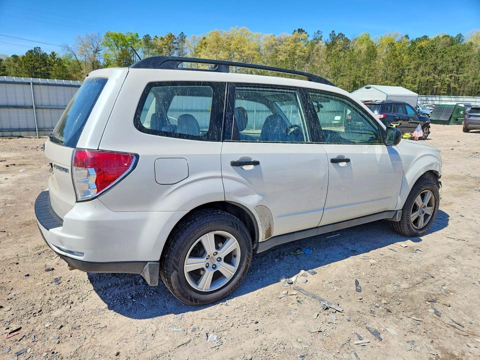 2010 Subaru Forester xs