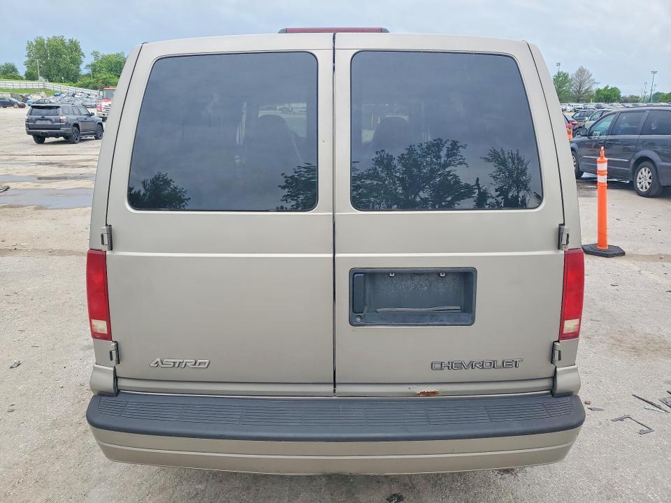 2004 Chevrolet Astro