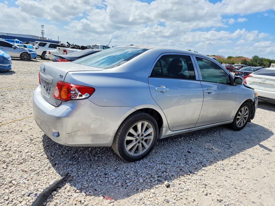 2010 Toyota Corolla le