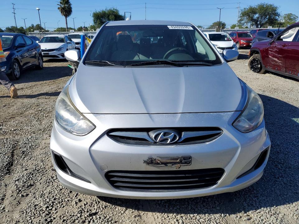 2012 Hyundai Accent gls