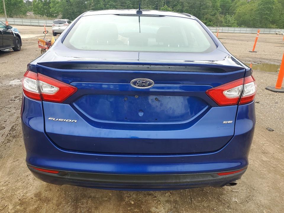 2015 Ford Fusion se