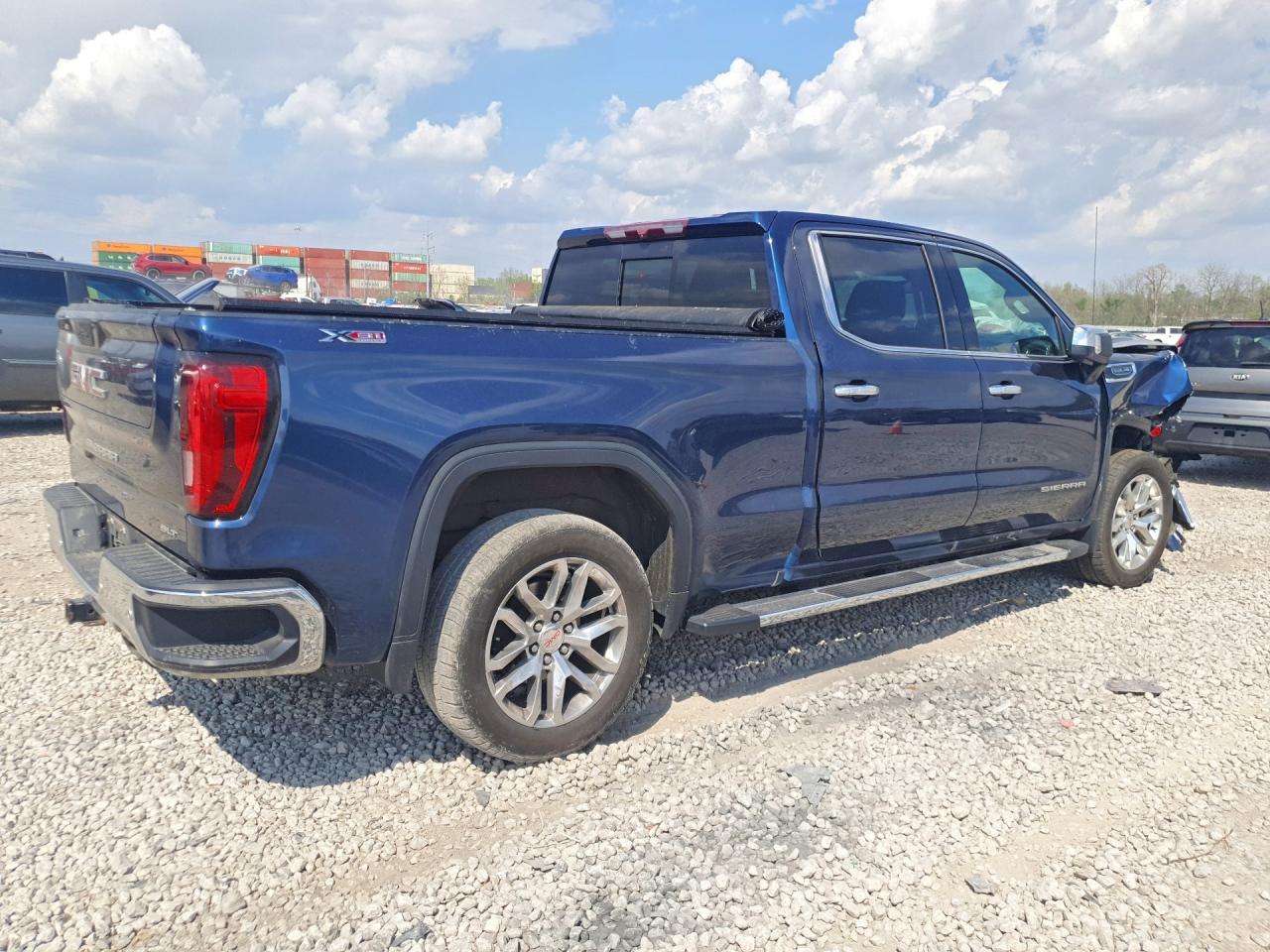 2020 GMC Sierra K1500 SLT