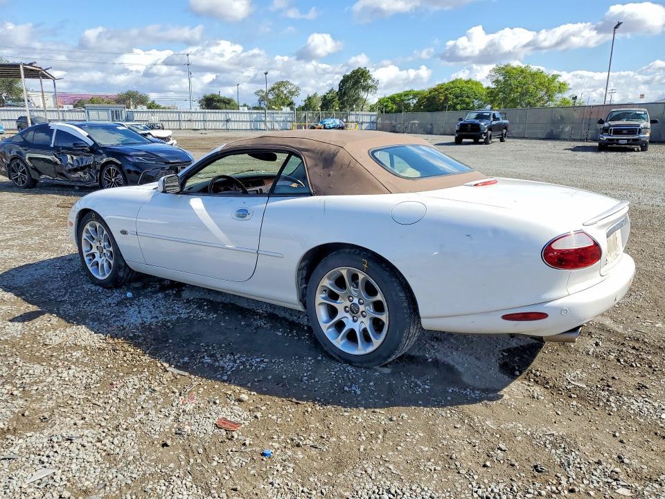 2002 Jaguar XKR