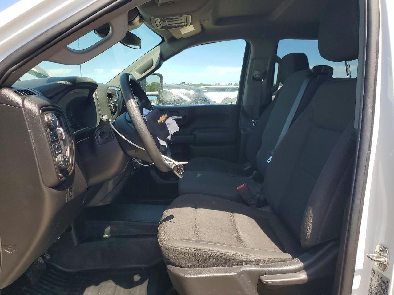 2025 Chevrolet Silverado K3500