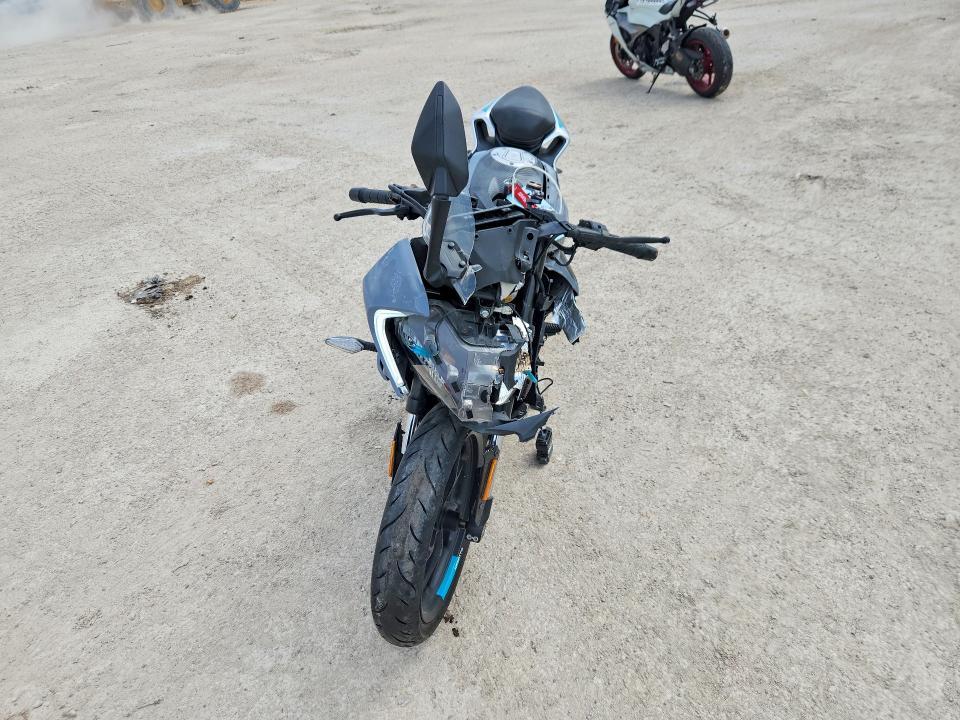 2023 Cf Moto 300SS