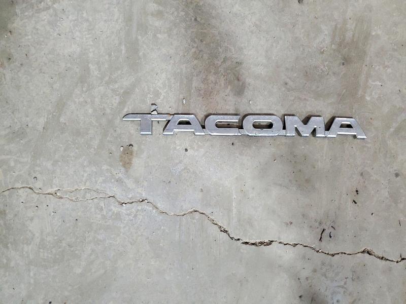 2005 Toyota Tacoma Prerunner Access cab