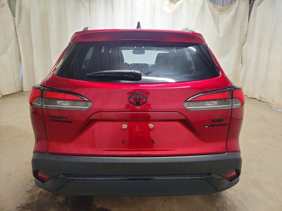 2025 Toyota Corolla Cross Hybrid xse