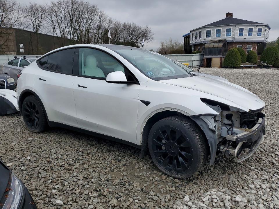 2020 Tesla Model y