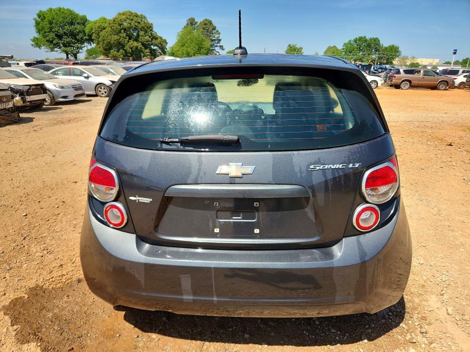2016 Chevrolet Sonic lt