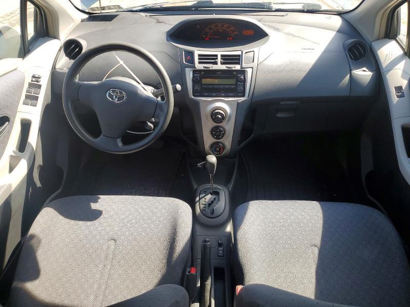 2009 Toyota Yaris Base