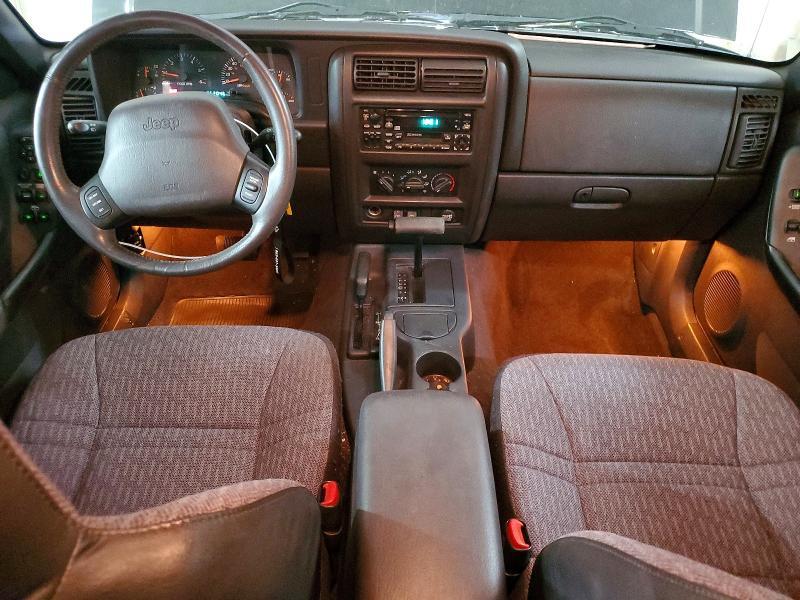2001 Jeep Cherokee Sport