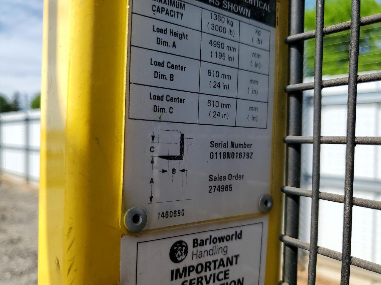 2000 Hyster Order Picker Forklift