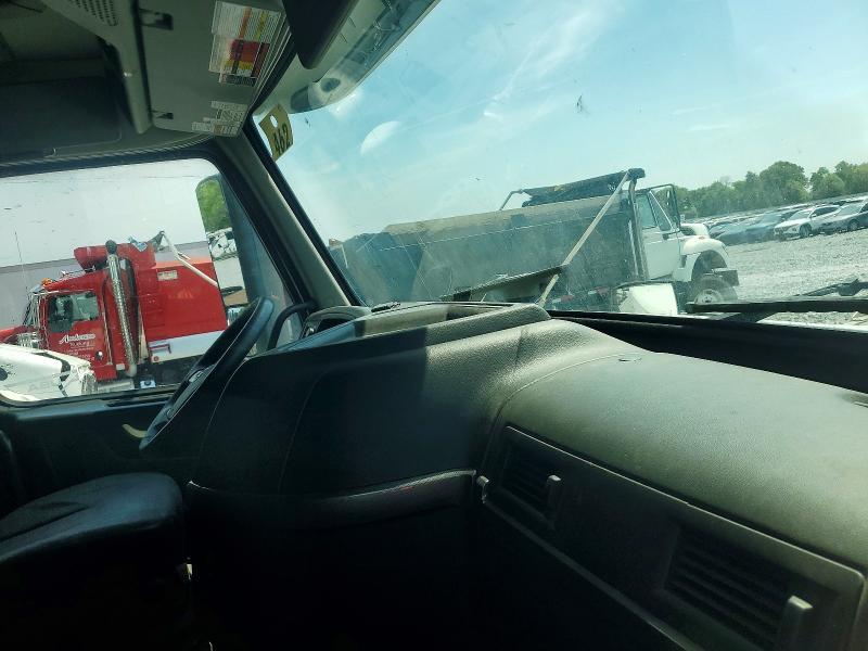 2020 Volv O VNL Semi Truck