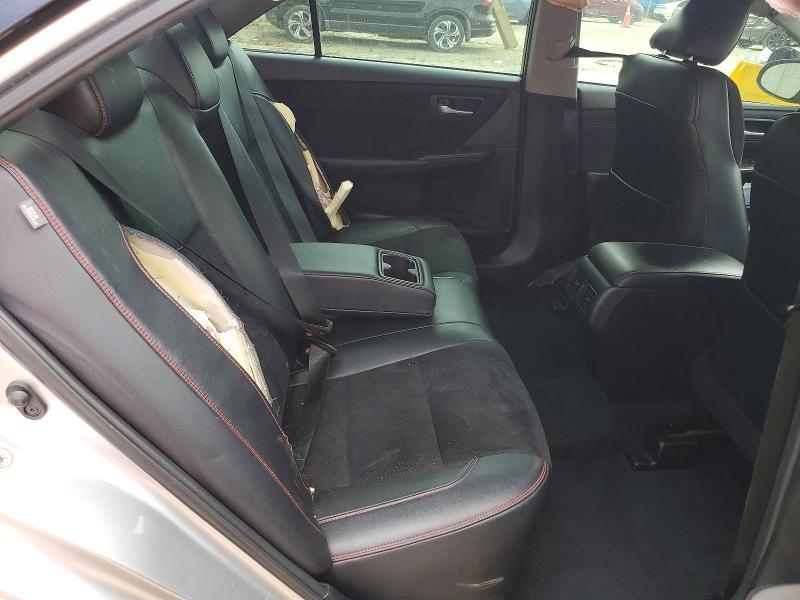 2015 Toyota Camry xse