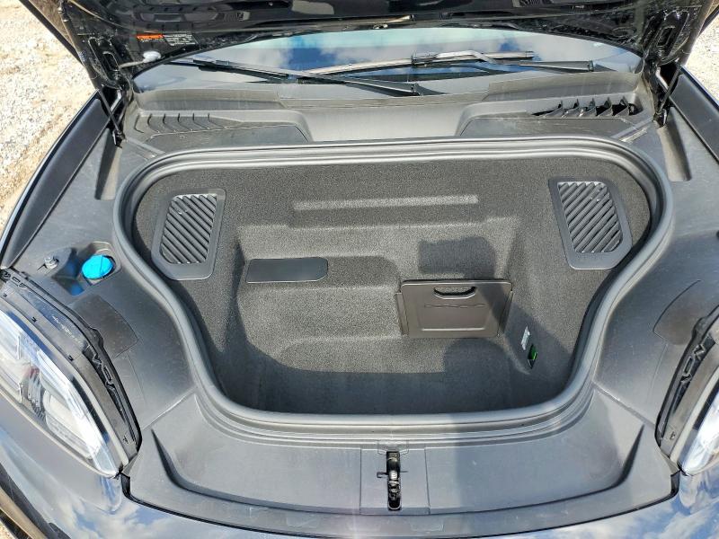 2025 Porsche Macan 4S