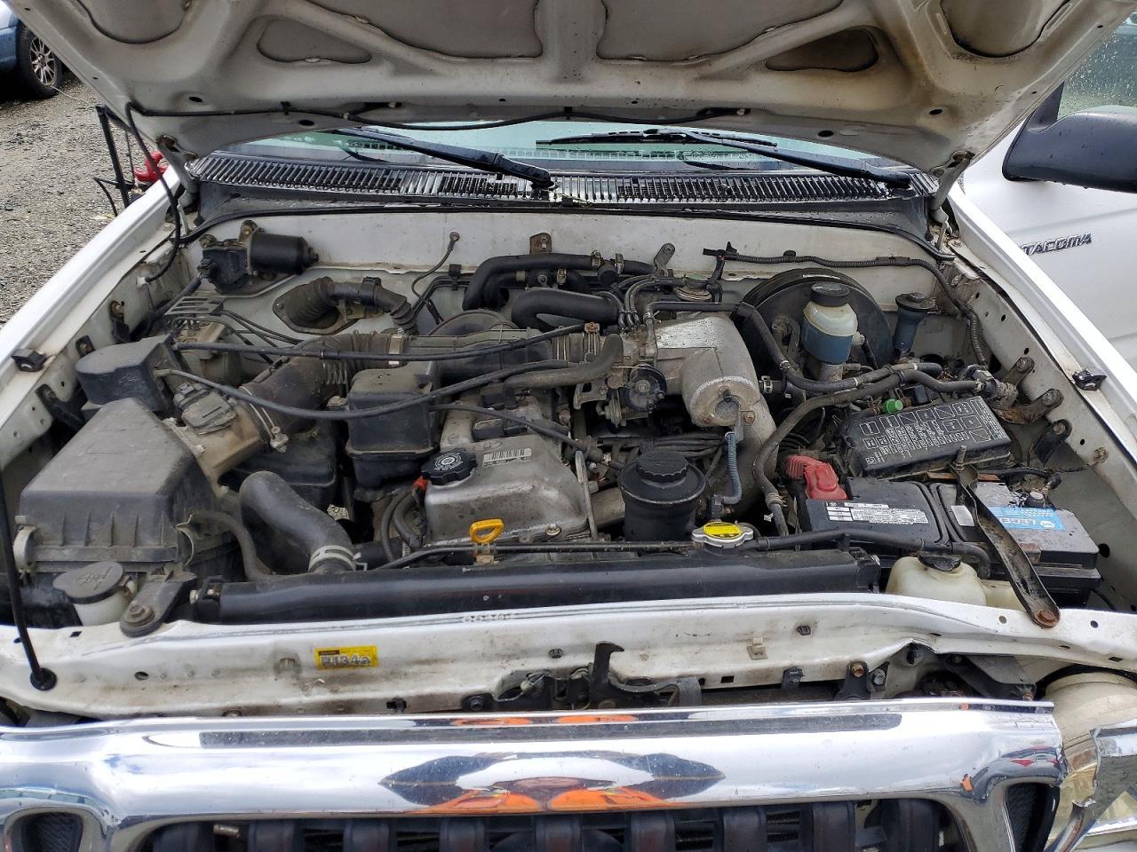 2004 Toyota Tacoma Base