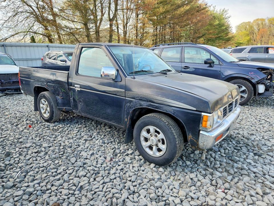 1997 Nissan Truck Base