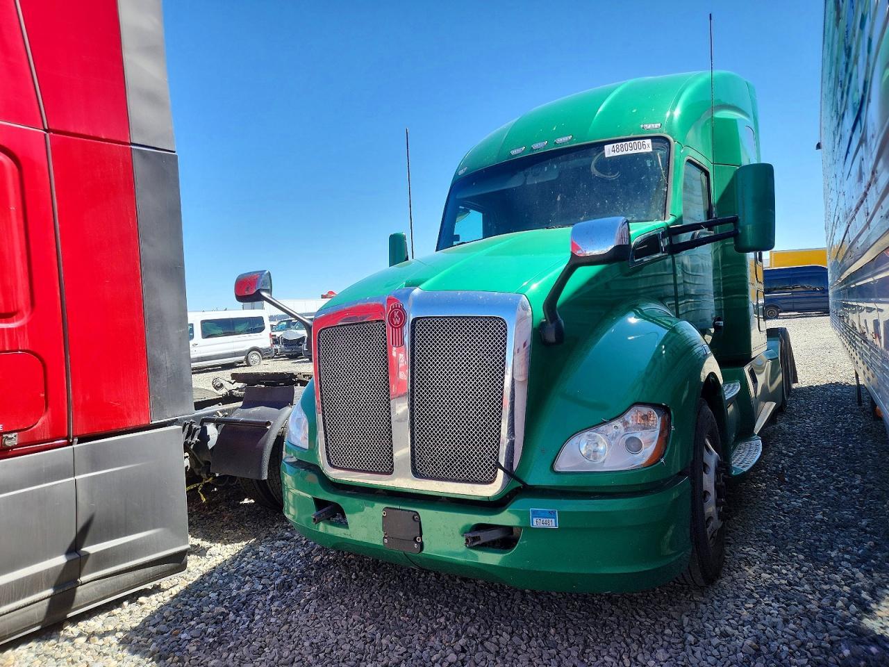 2019 Kenworth 2018 Kenworth T680 Semi Truck