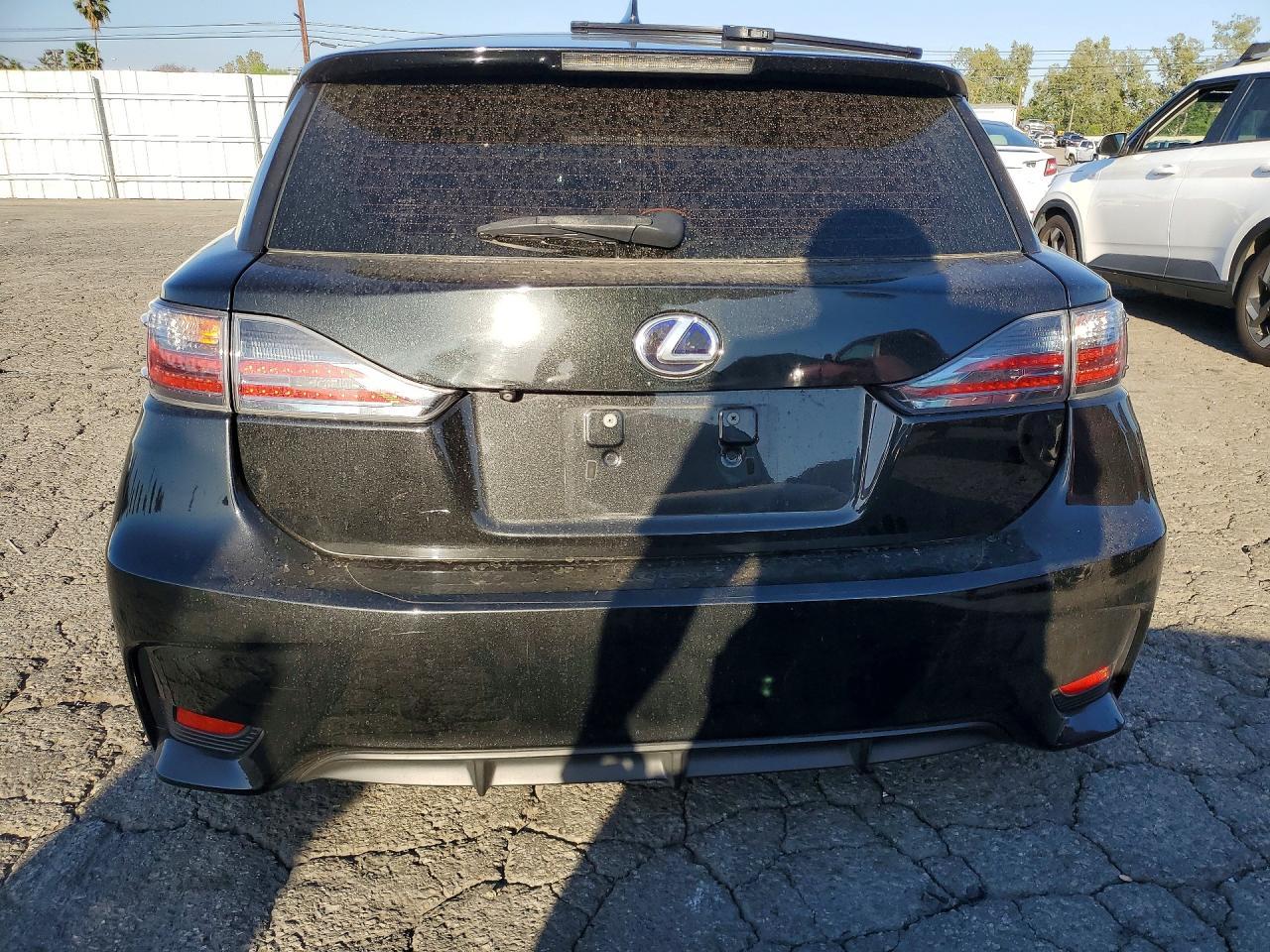 2017 Lexus Ct 200h Base