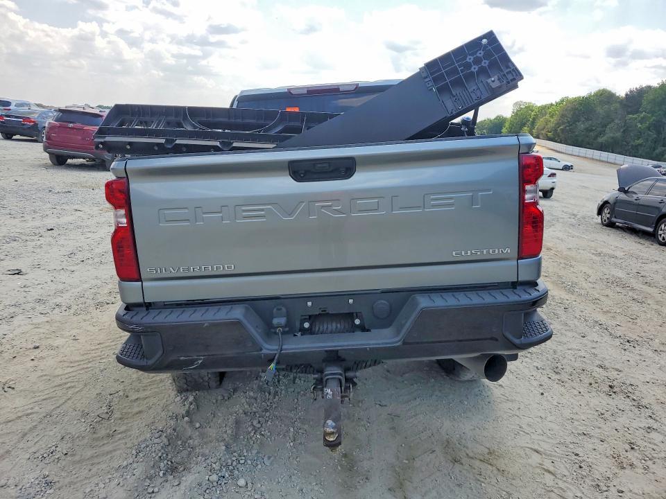 2024 Chevrolet Silverado K2500 Custom