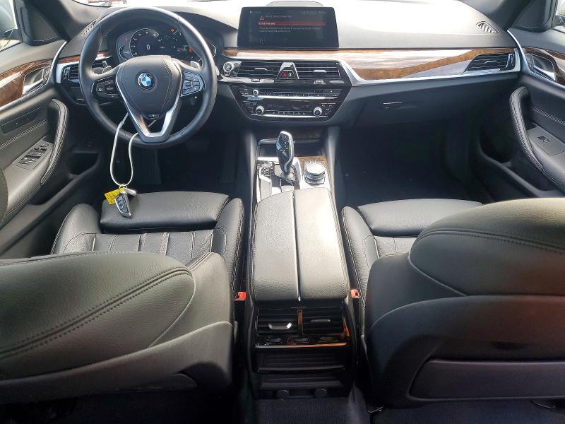 2019 BMW 530 xi