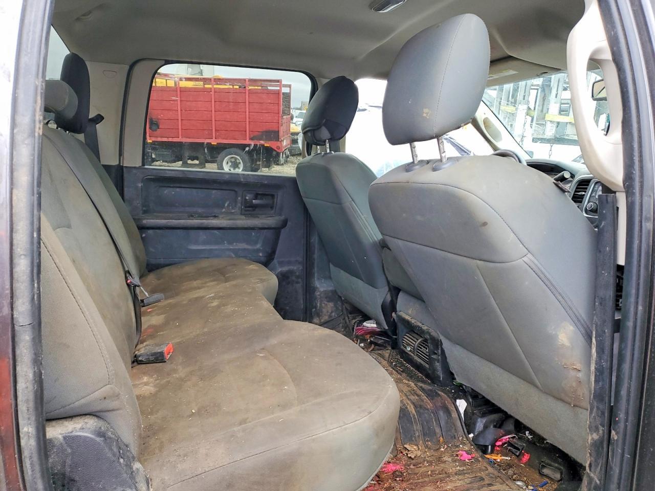 2016 Dodge RAM 3500 ST Flatbed Truck